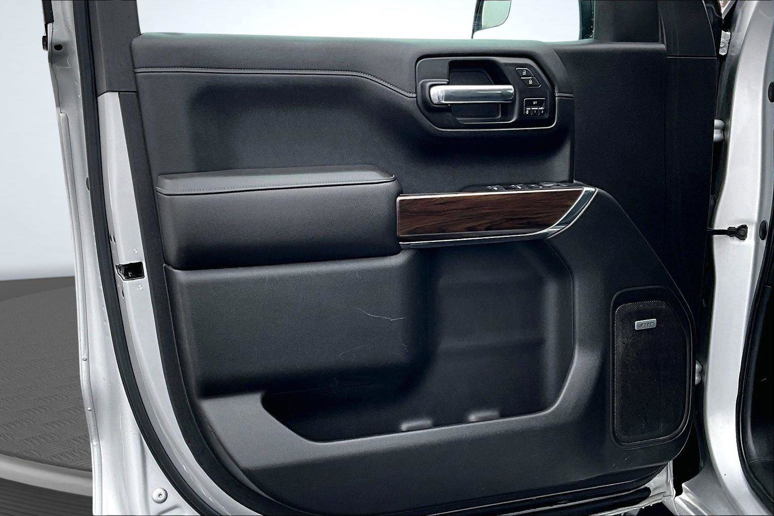 Used 2019 GMC Sierra 1500 SLT w/ SLT Premium Package image 24