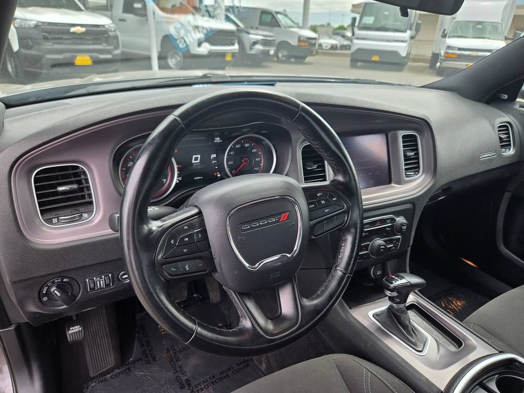 Used 2023 Dodge Charger SXT RWD image 6