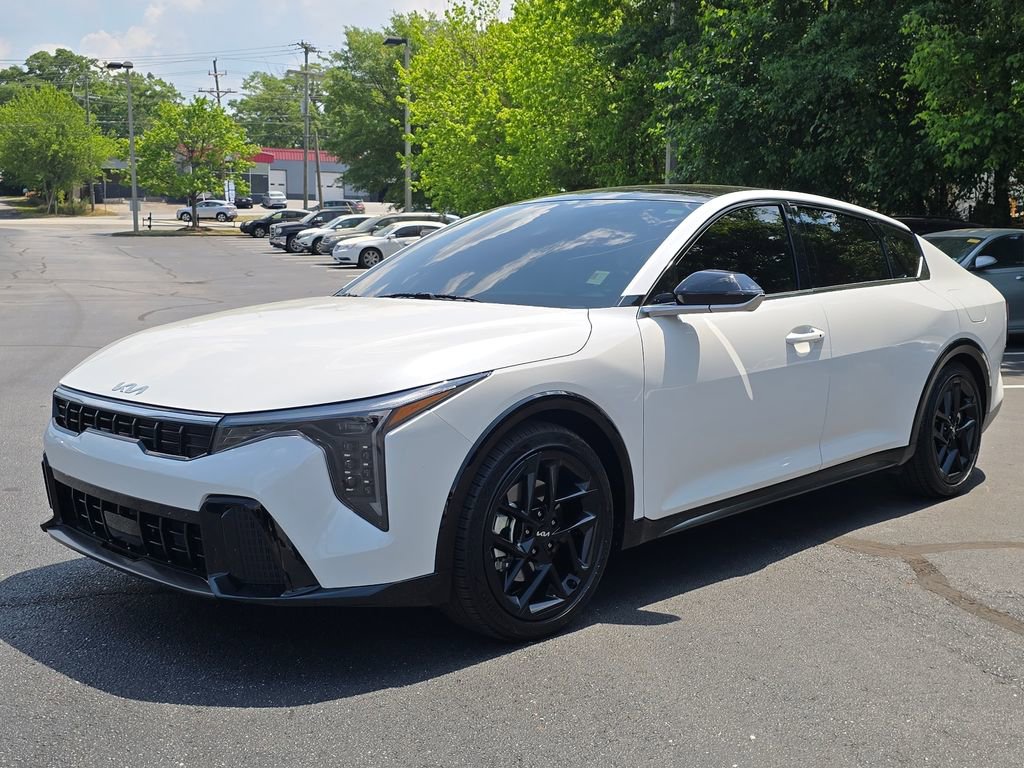 Certified 2025 Kia K4 GT-Line Turbo FWD image 7