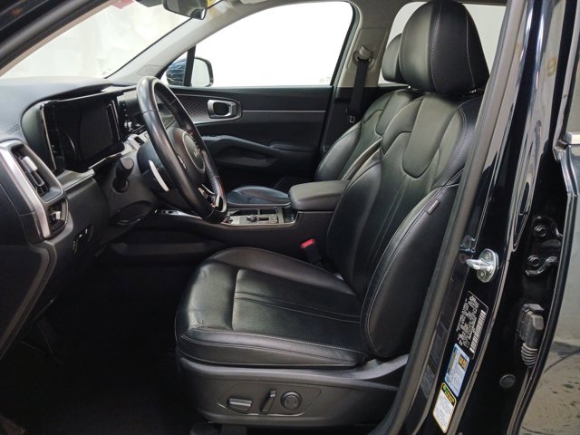 Used 2022 Kia Sorento S image 12