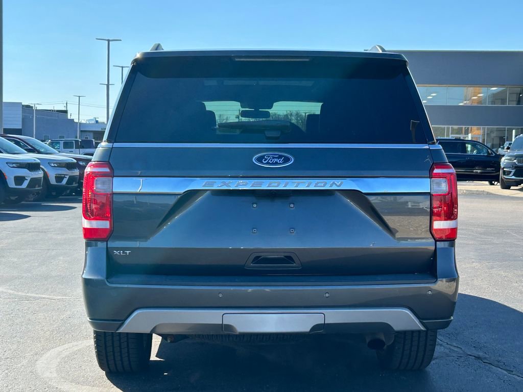 Used 2021 Ford Expedition XLT image 6