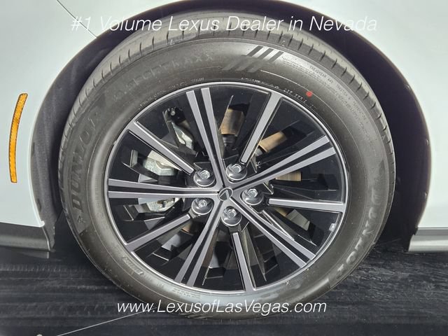 New 2026 Lexus ES 350e FWD image 9