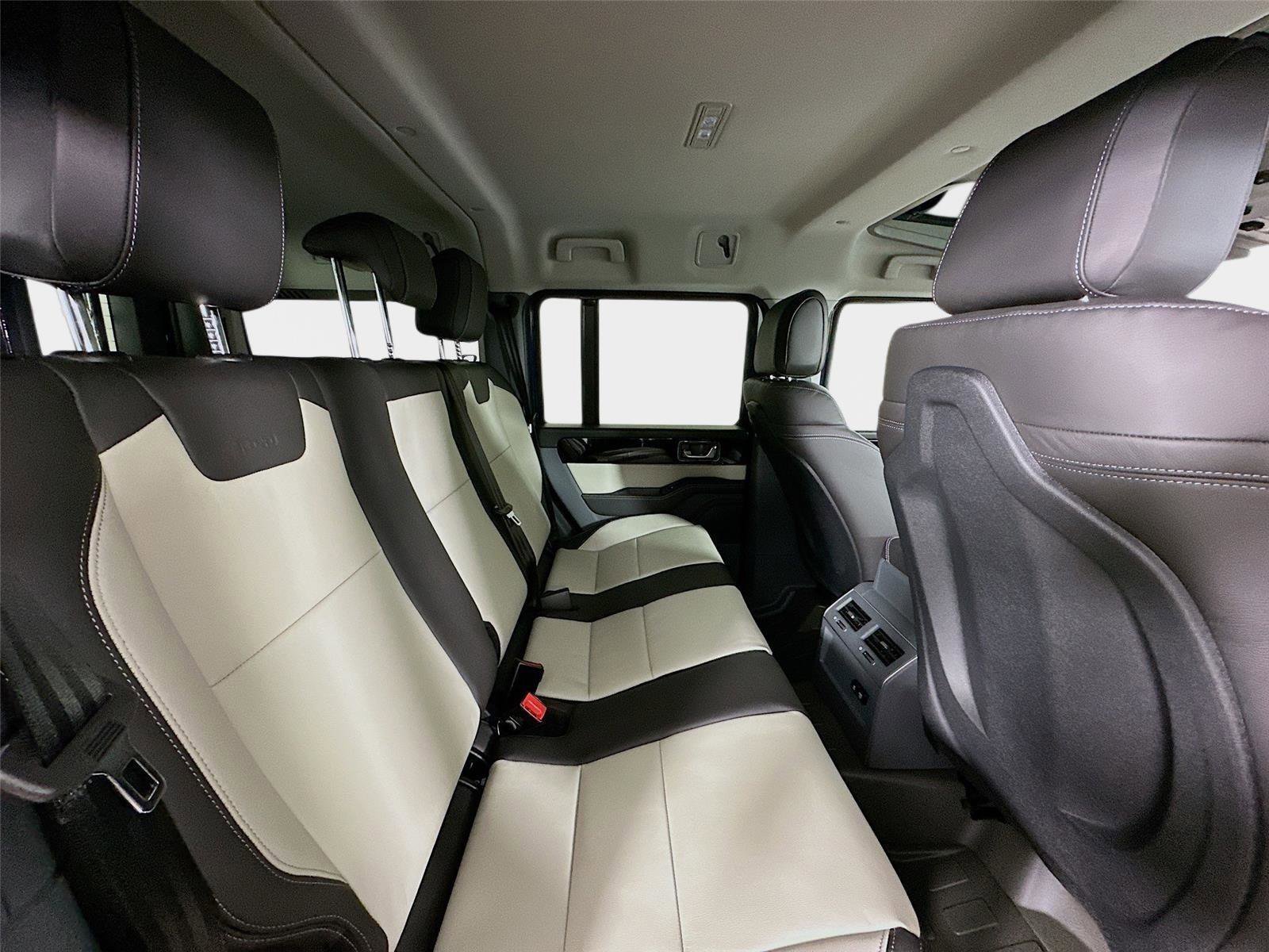 New 2025 INEOS Grenadier Fieldmaster Edition image 47