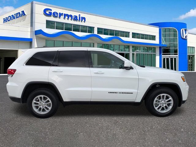 Used 2020 Jeep Grand Cherokee Laredo AWD/4WD image 3