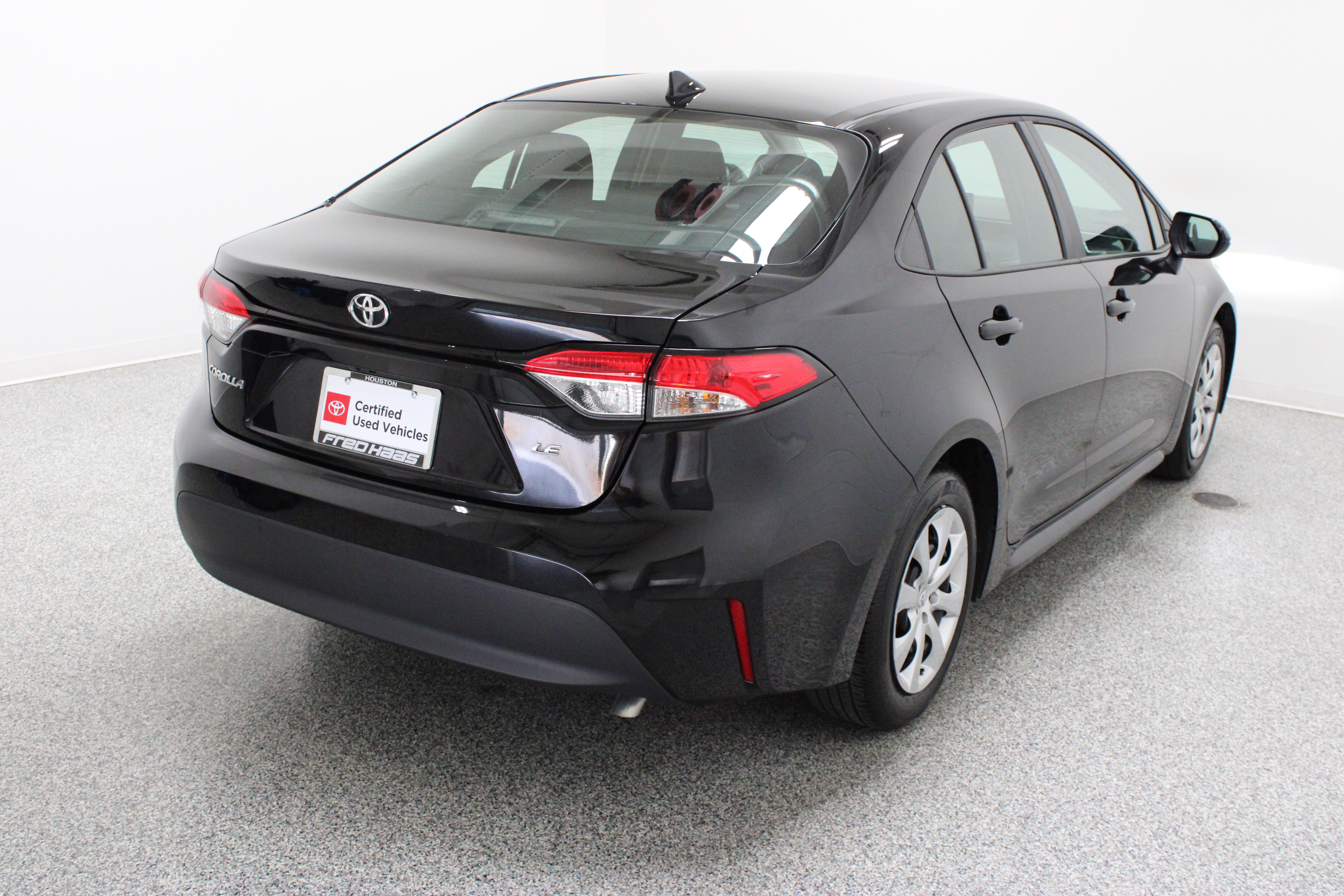 Certified 2026 Toyota Corolla LE FWD image 7