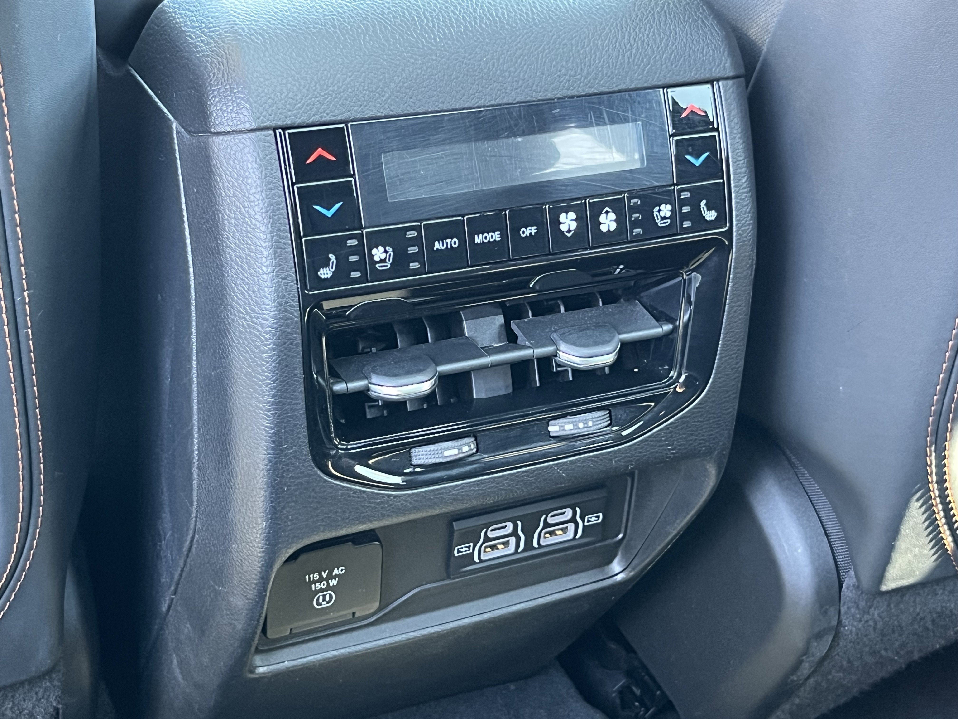 Used 2022 Jeep Grand Cherokee Summit image 18