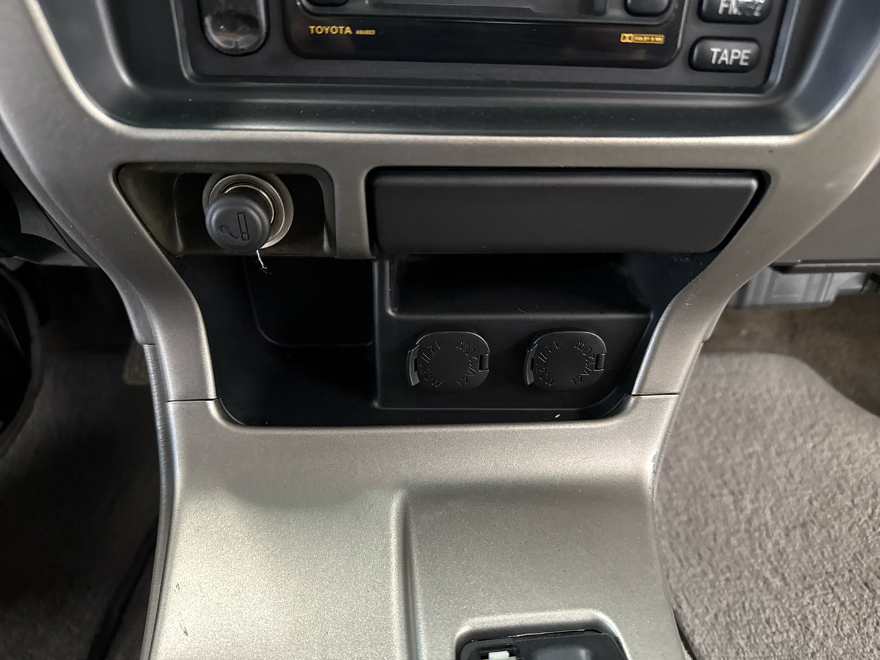 Used 2002 Toyota 4Runner SR5 image 15