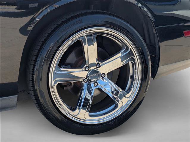 Used 2013 Dodge Challenger R/T w/ Sound Group II RWD image 23