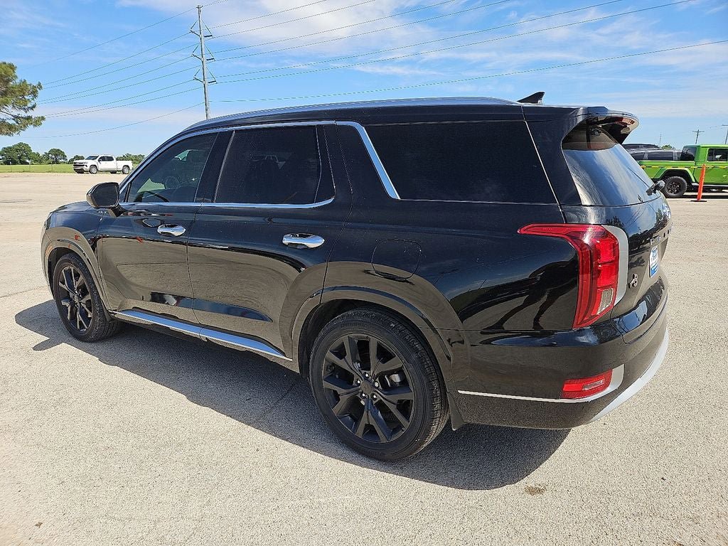 Used 2022 Hyundai Palisade Limited w/ Cargo Package FWD image 4
