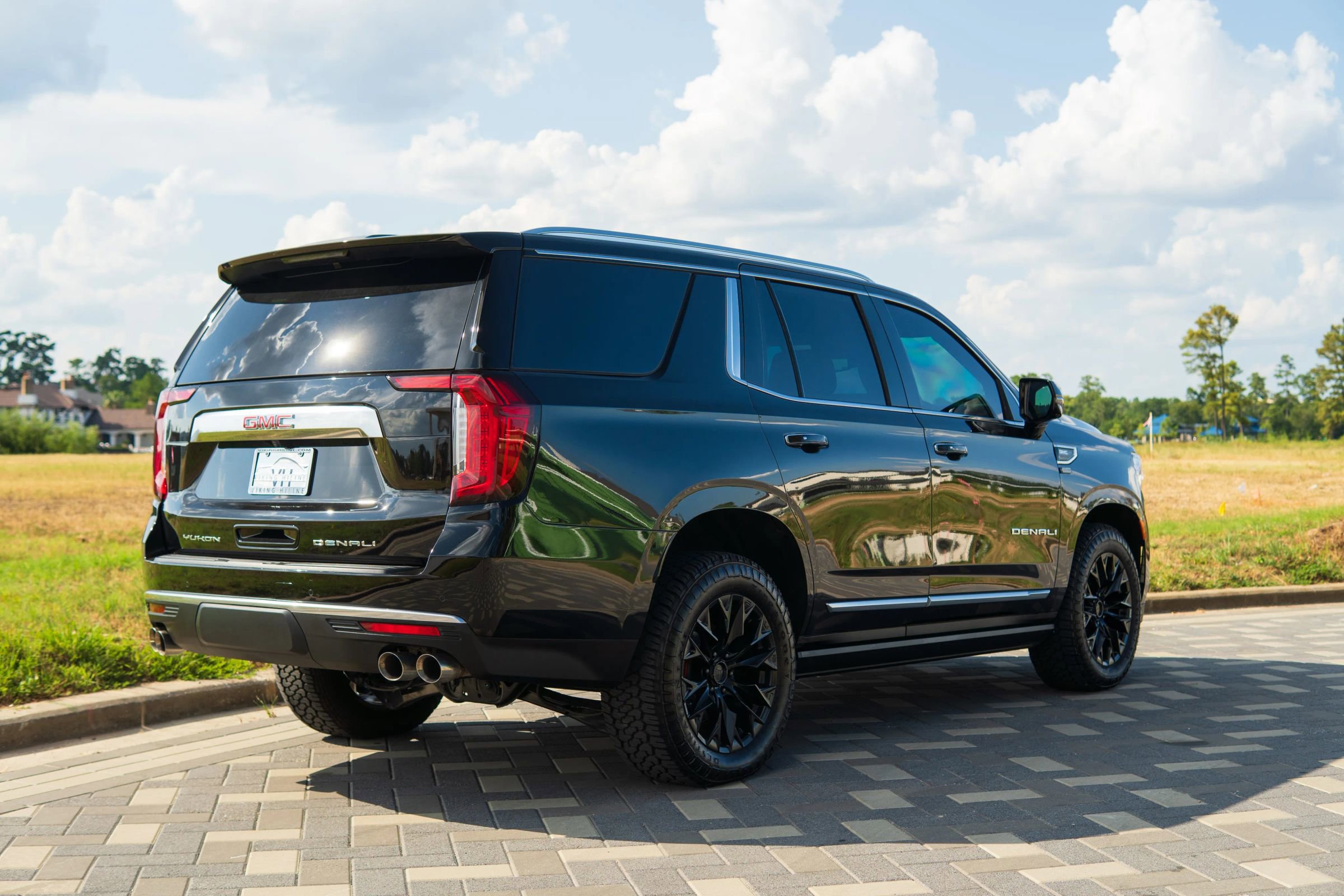 Used 2024 GMC Yukon Denali w/ Max Trailering Package image 12