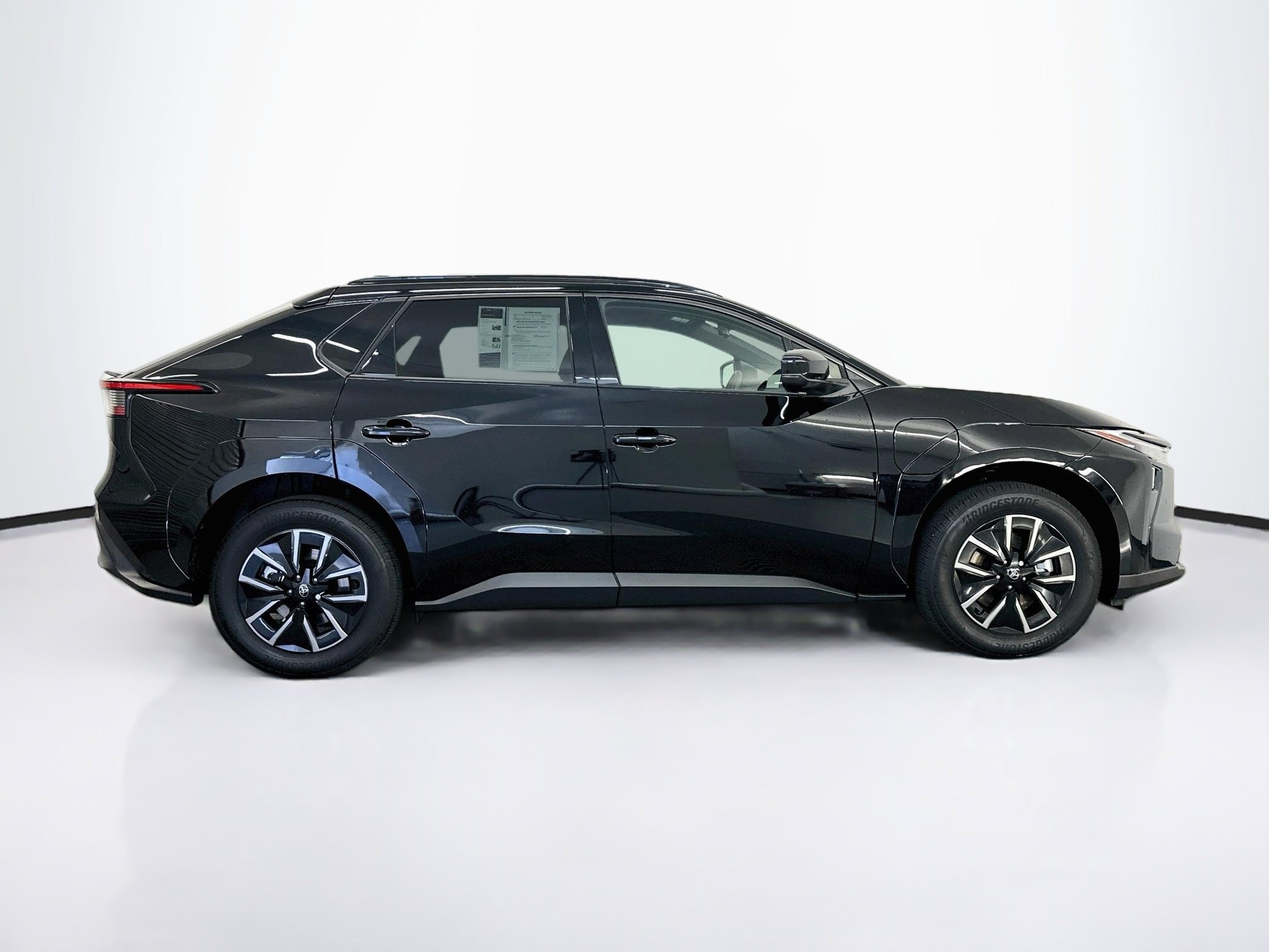 Used 2026 Toyota bZ AWD/4WD image 10