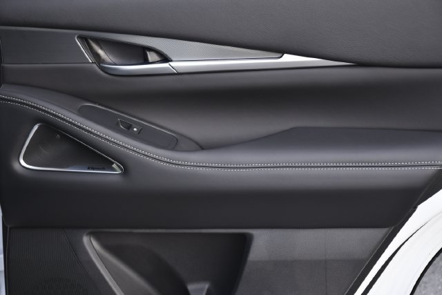 New 2027 INFINITI QX60 Luxe w/ Cargo Package FWD image 31