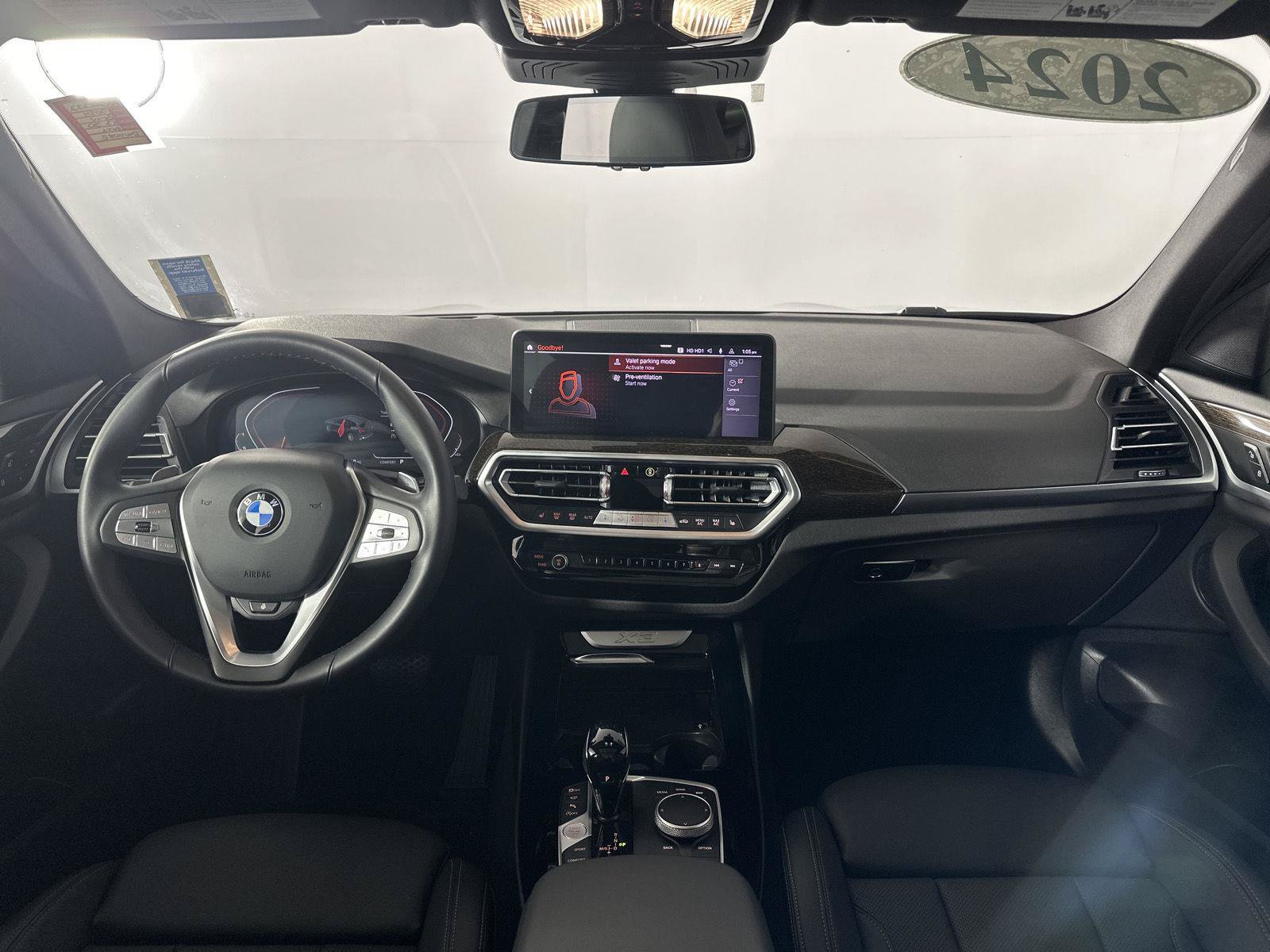 Used 2024 BMW X3 xDrive30i w/ Premium Package AWD/4WD image 2