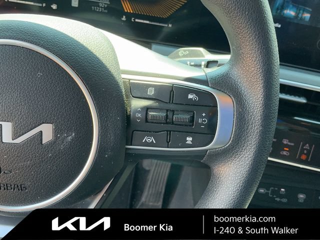 Certified 2025 Kia K5 LXS FWD image 20