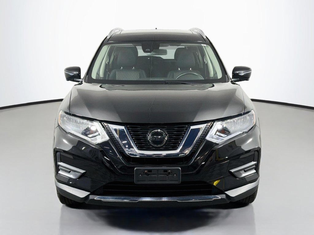 Used 2019 Nissan Rogue SV w/ Sun & Sound Touring Package AWD/4WD image 2