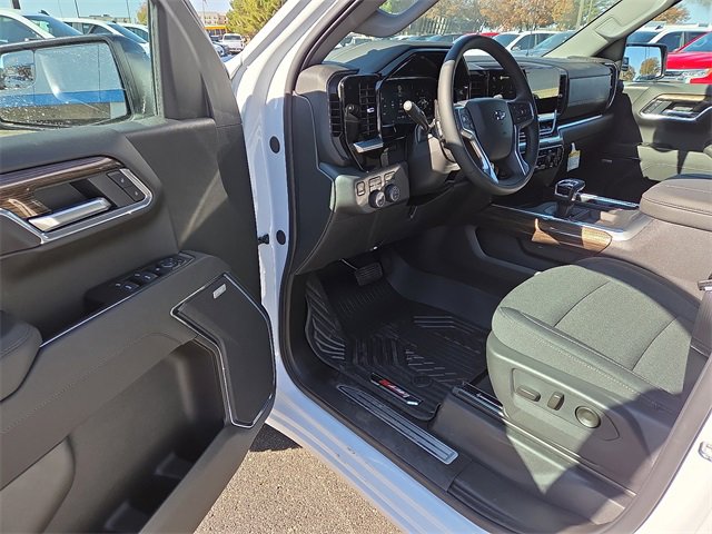 New 2026 Chevrolet Silverado 1500 LT Trail Boss w/ Convenience Package II image 9