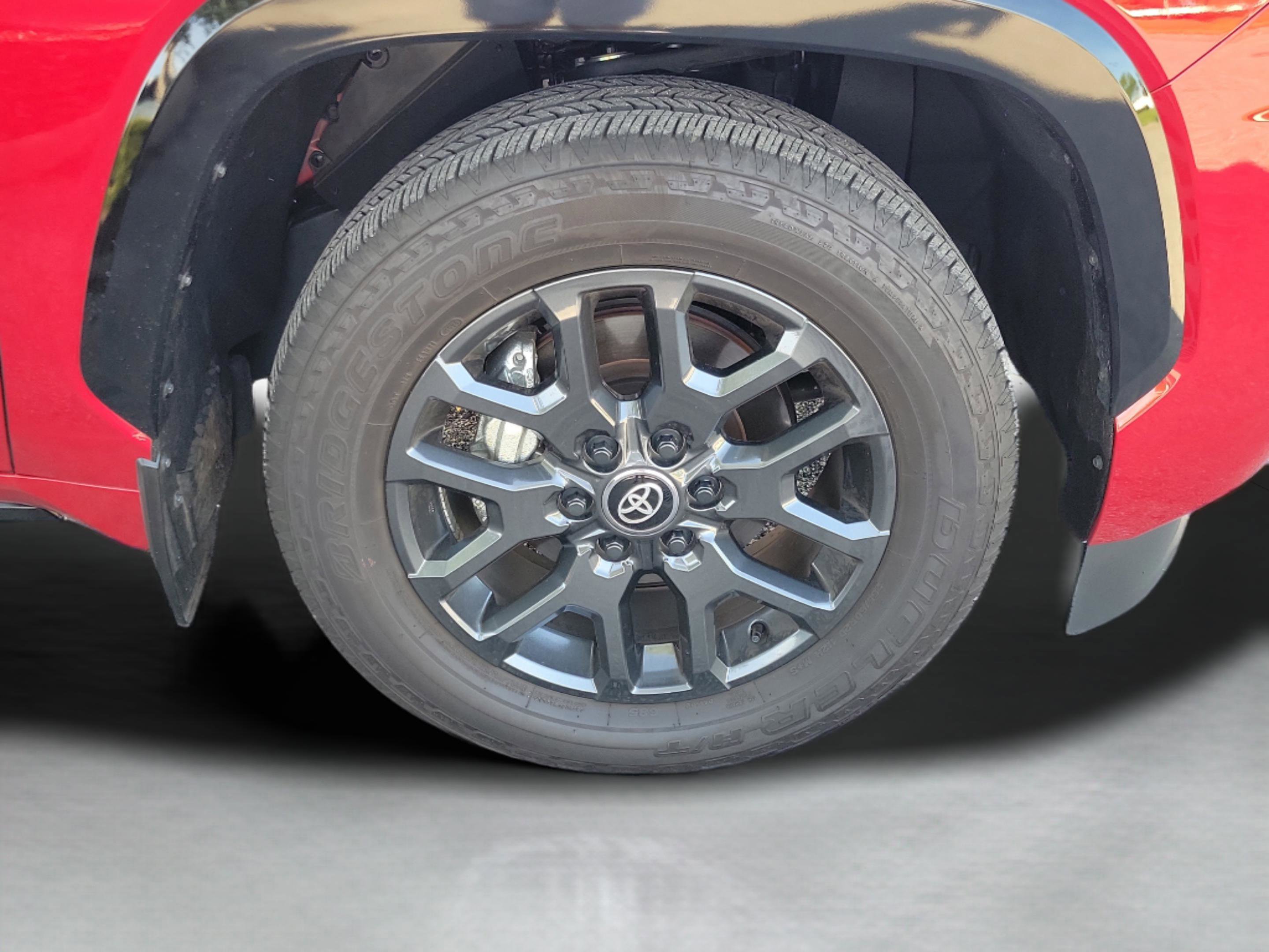 Certified 2025 Toyota Sequoia Platinum AWD/4WD image 26