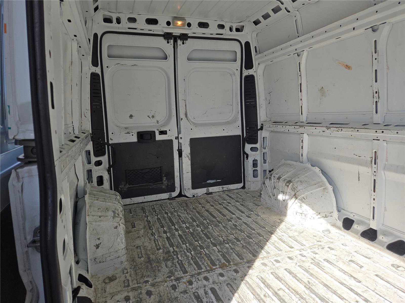 Used 2020 RAM ProMaster 2500 image 12