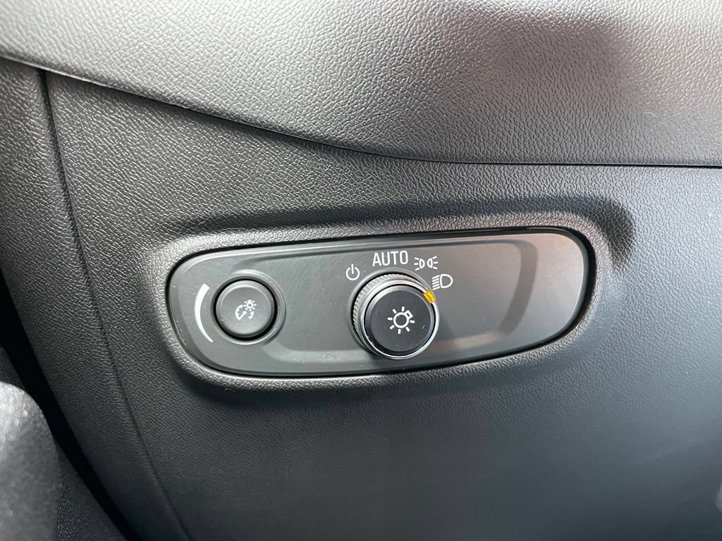 Used 2024 Chevrolet Equinox LT AWD/4WD image 38