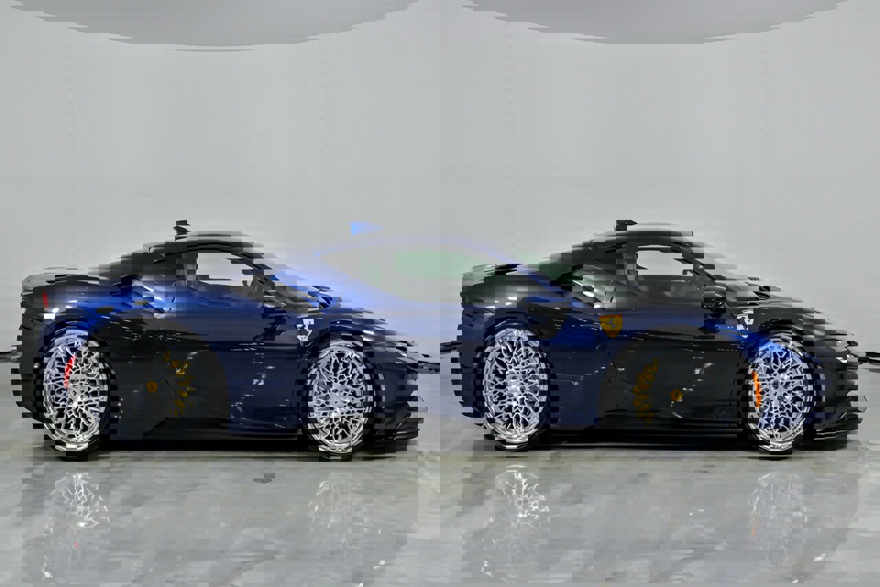 Used 2023 Ferrari SF90 Stradale image 12