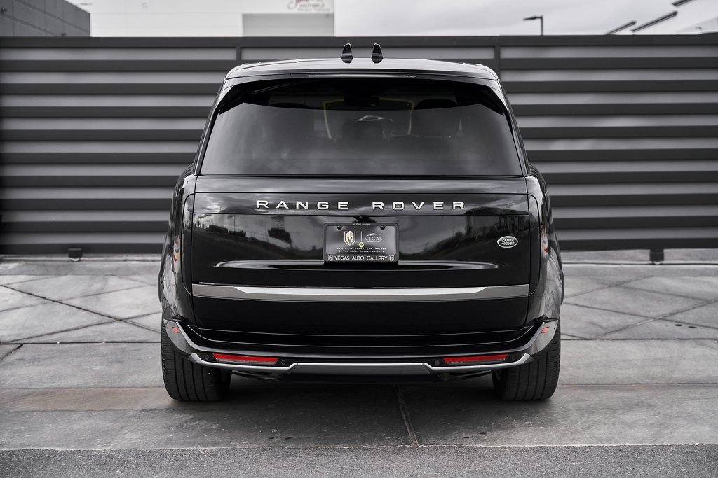 Used 2023 Land Rover Range Rover SE AWD/4WD image 14