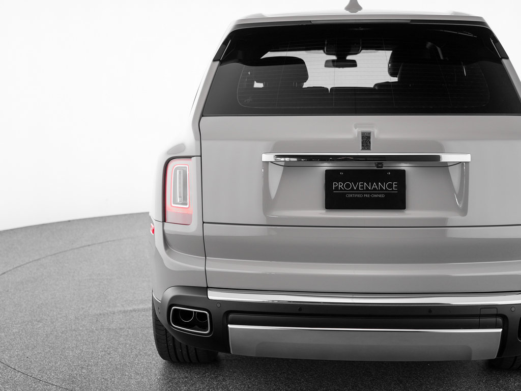 Certified 2024 Rolls-Royce Cullinan AWD/4WD image 45