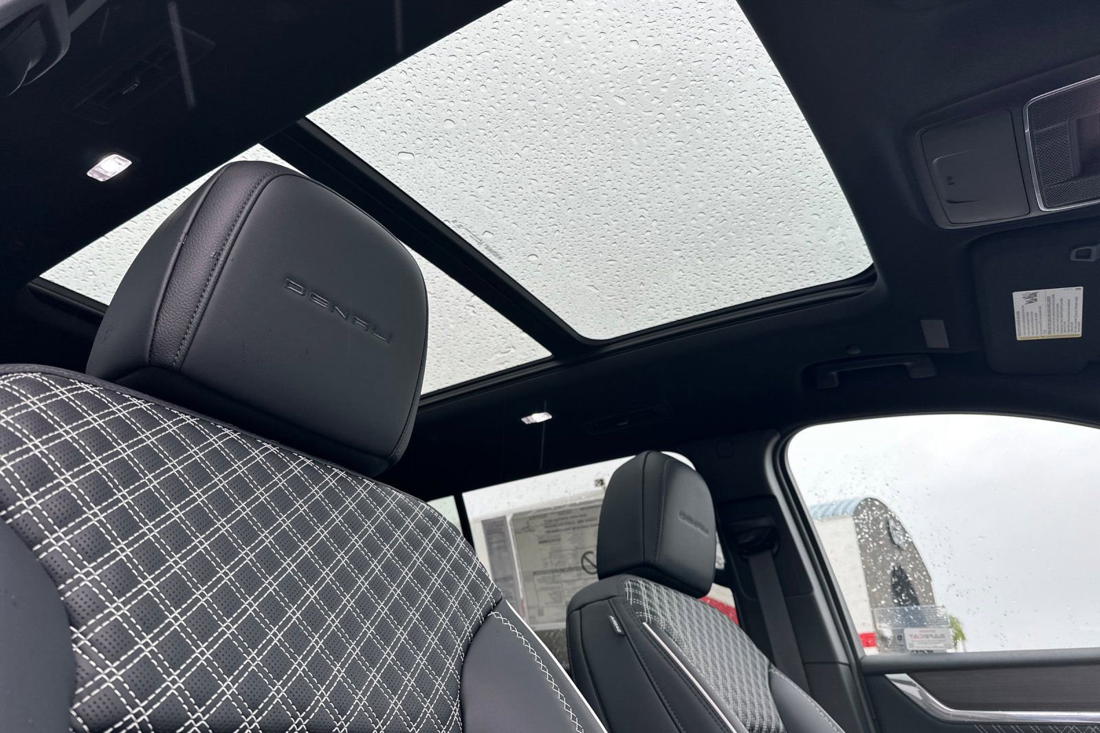 New 2026 GMC Acadia Denali w/ Super Cruise Package image 19