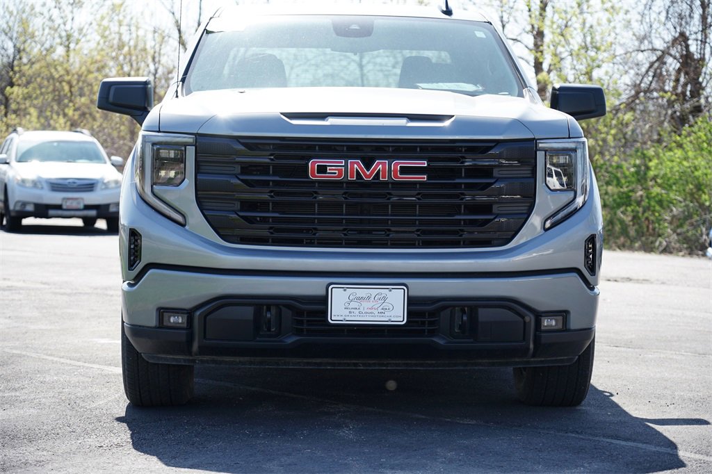 Used 2024 GMC Sierra 1500 Elevation image 8