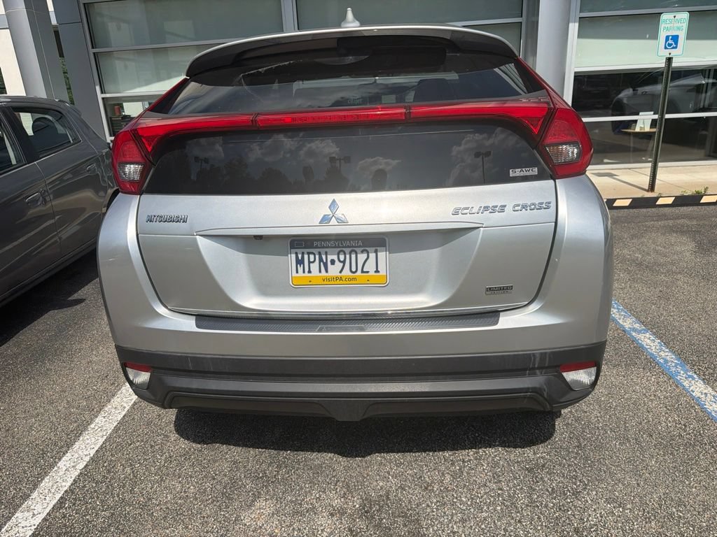Used 2018 Mitsubishi Eclipse Cross LE AWD/4WD image 4