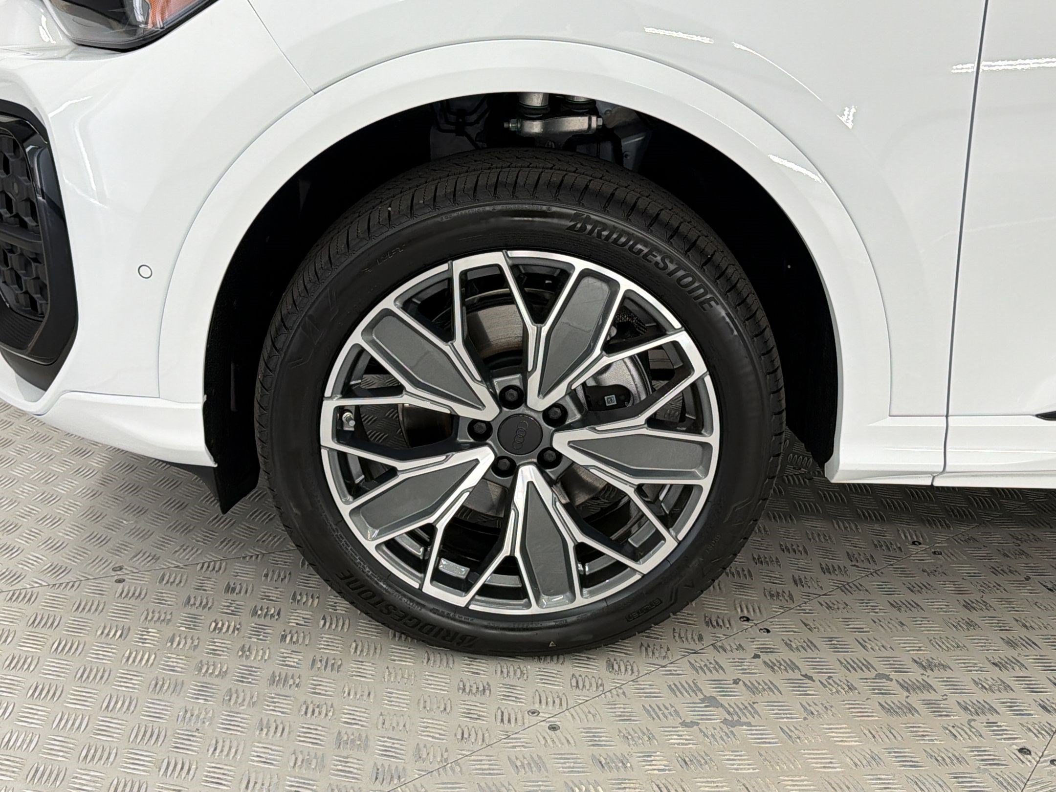 New 2026 Audi Q5 Premium Plus AWD/4WD image 13