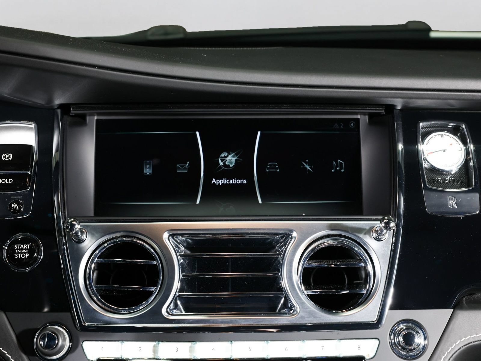 Used 2019 Rolls-Royce Wraith RWD image 48