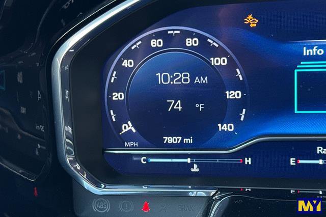 Used 2025 Chevrolet Silverado 1500 High Country w/ Technology Package AWD/4WD image 31