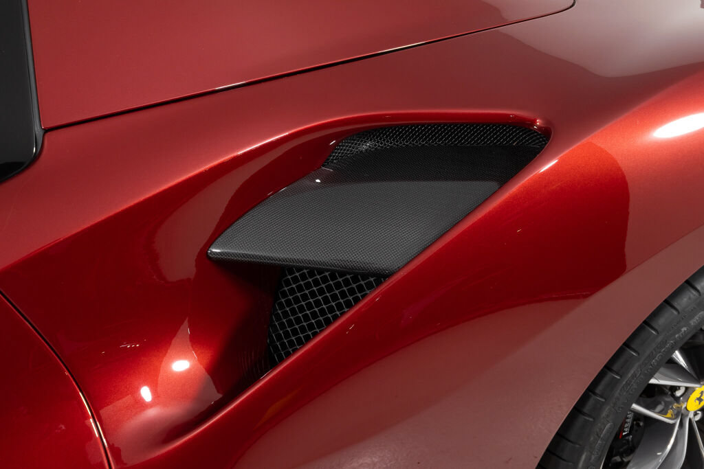Used 2019 Ferrari 488 Spider RWD image 19