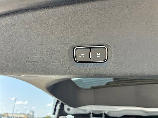 New 2025 Lincoln Navigator Reserve w/ Jet Appearance Package image 22