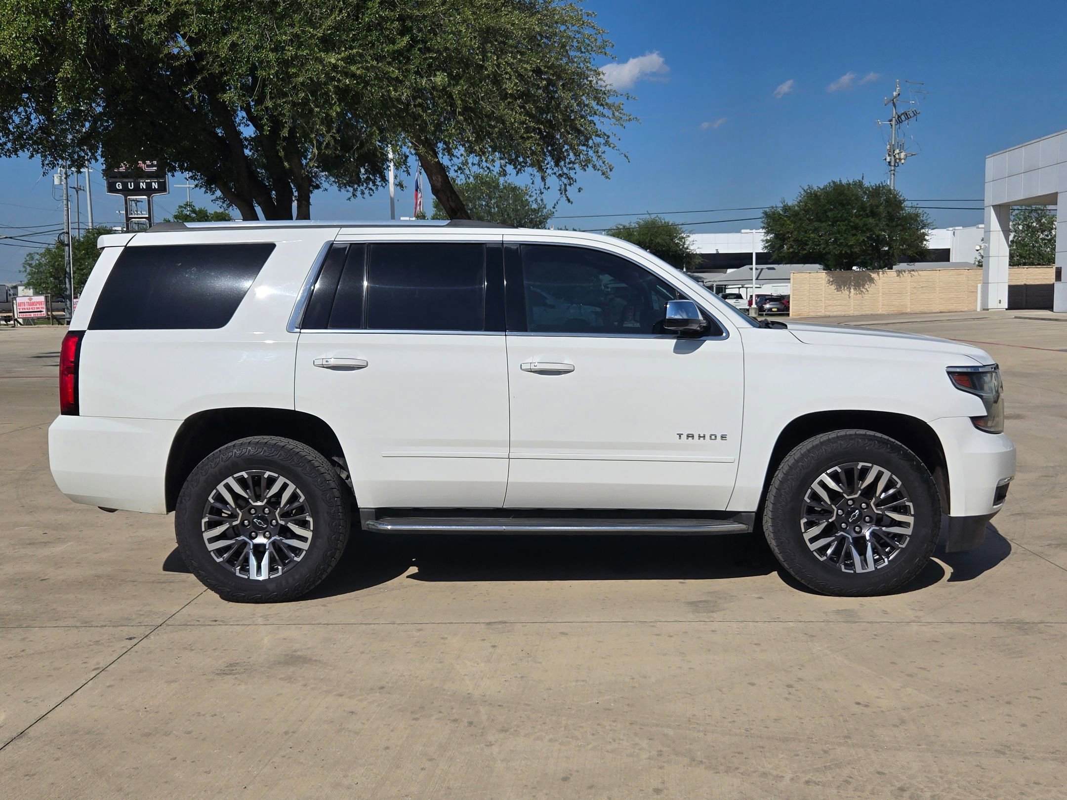 Certified 2017 Chevrolet Tahoe Premier AWD/4WD image 8