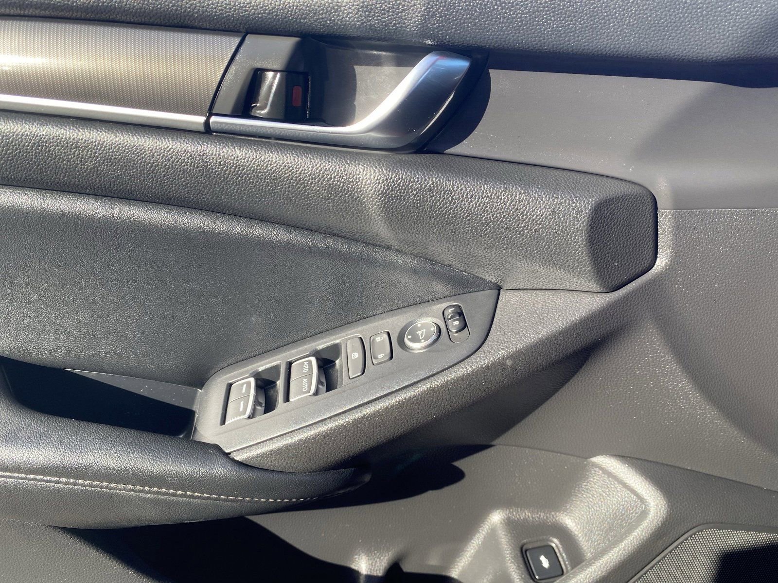 Used 2022 Honda Accord Sport image 23