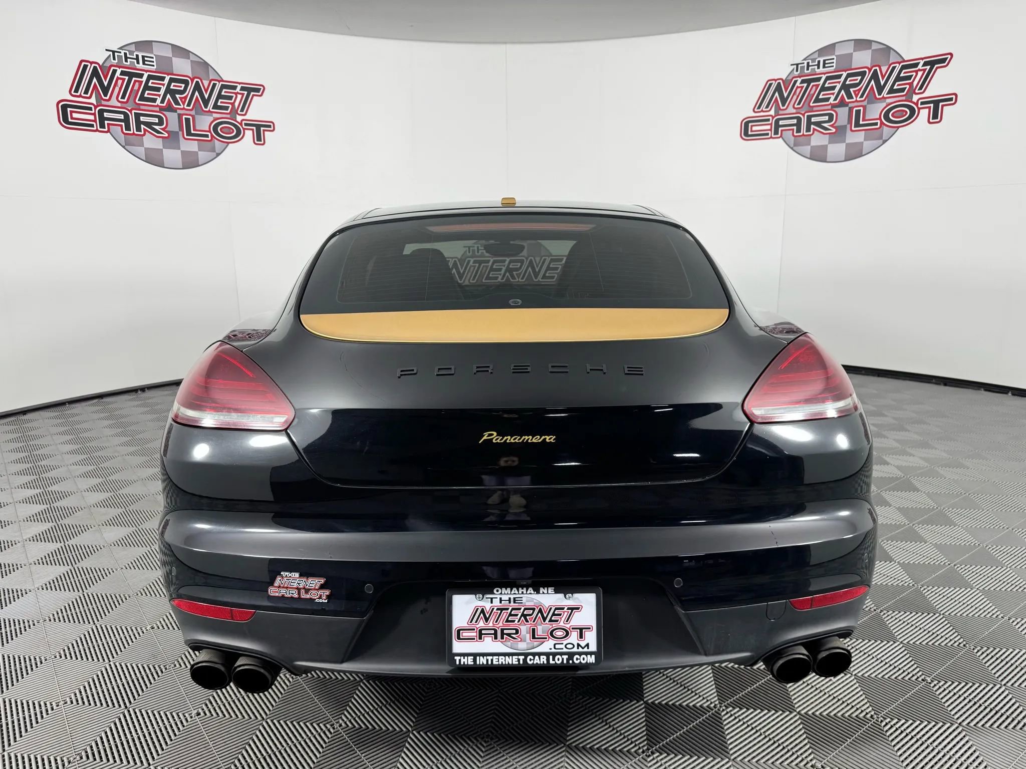 Used 2016 Porsche Panamera image 6