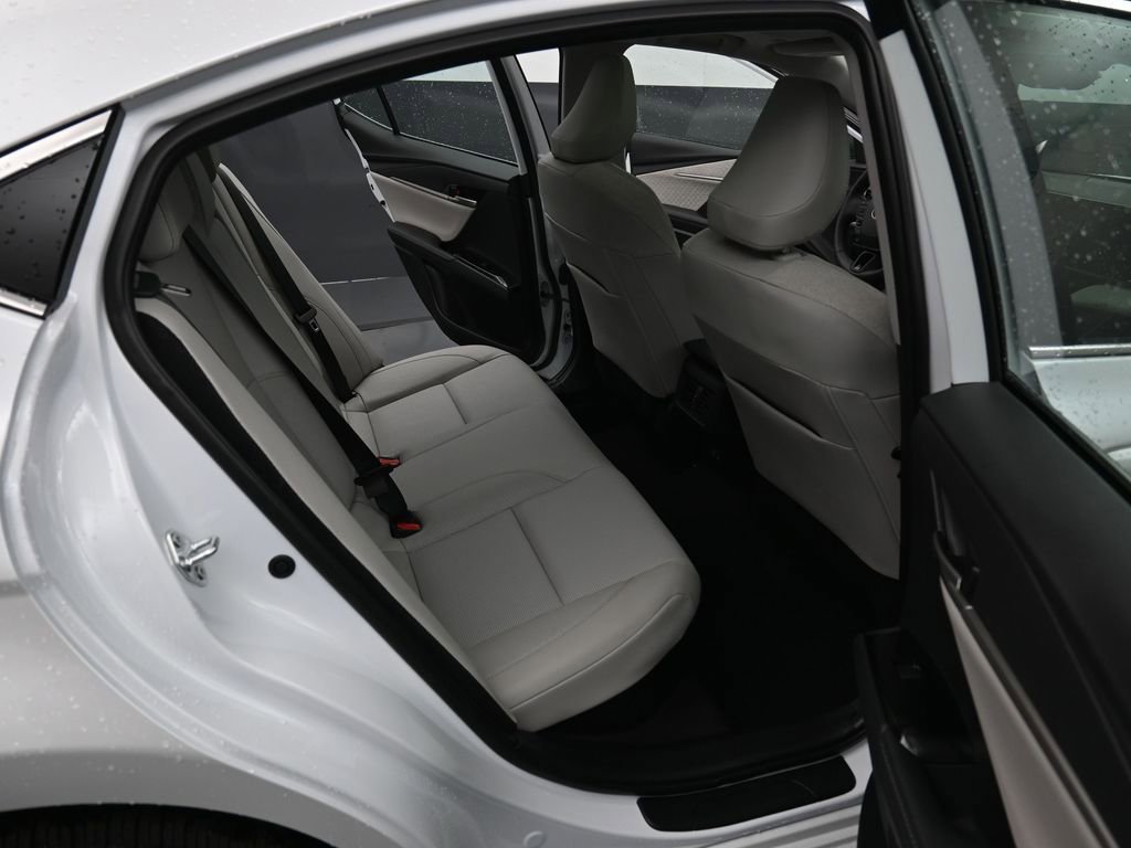 Certified 2025 Toyota Camry XLE w/ Premium Package AWD/4WD image 34