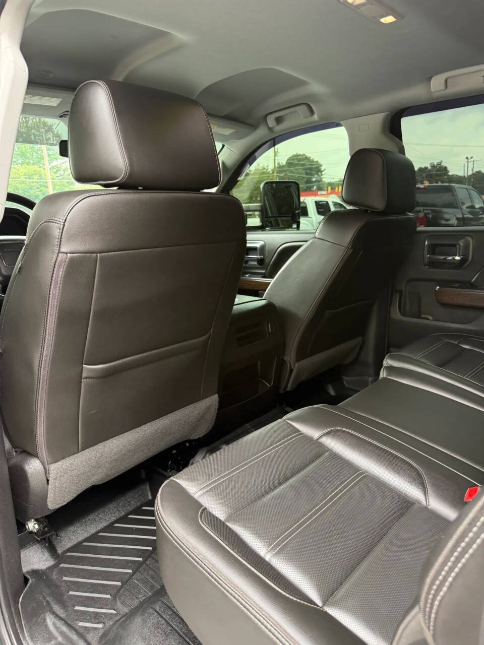 Used 2019 GMC Sierra 2500 Denali w/ Duramax Plus Package AWD/4WD image 23