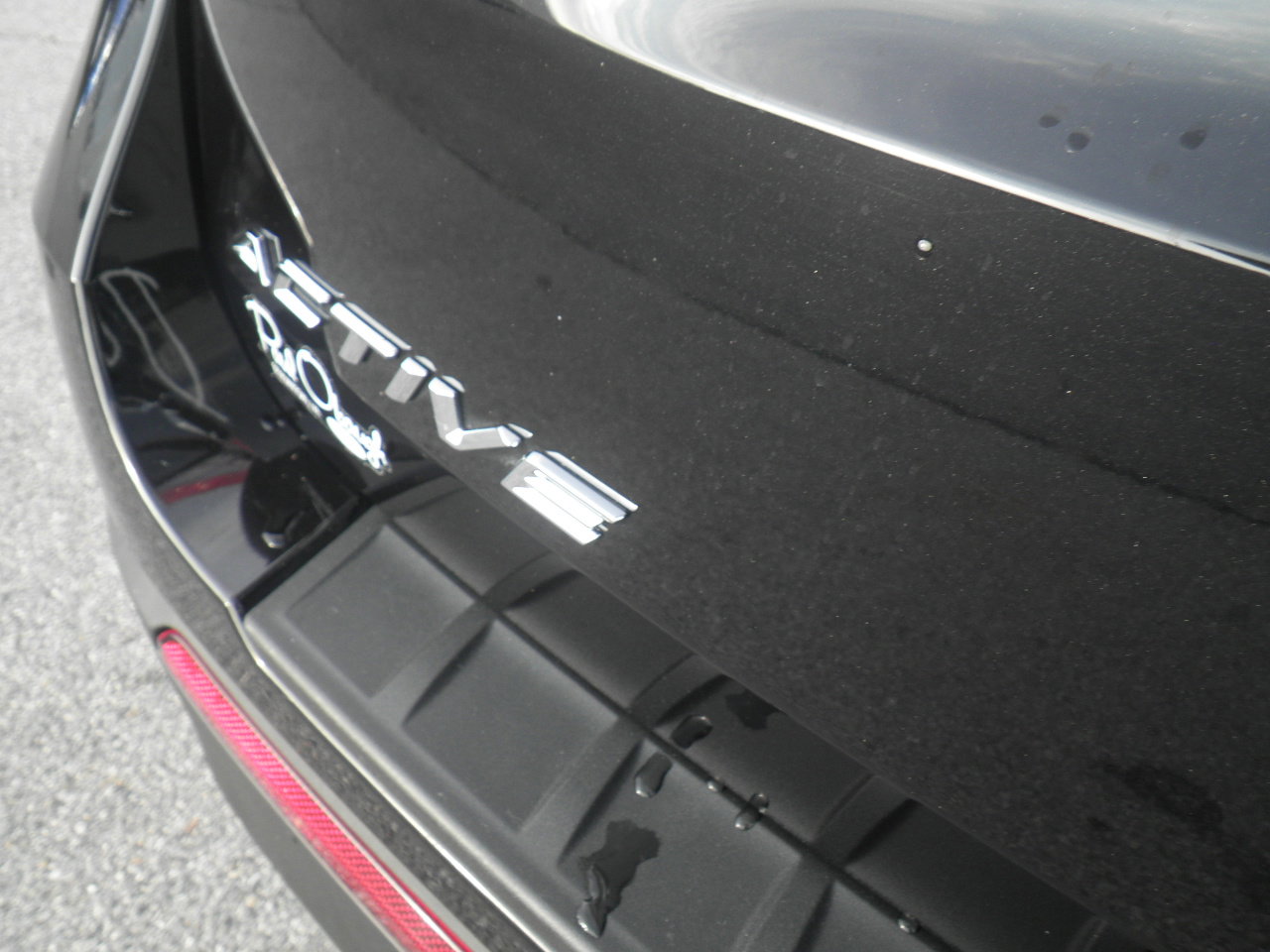 Certified 2025 Ford Explorer Active w/ Active Comfort Package image 10