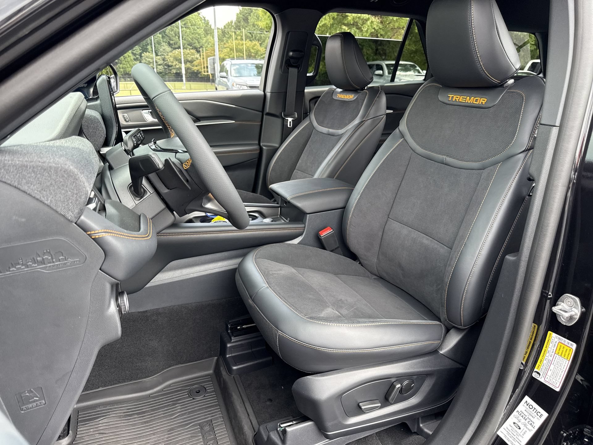 Used 2026 Ford Explorer Tremor w/ Tremor Convenience Package AWD/4WD image 16