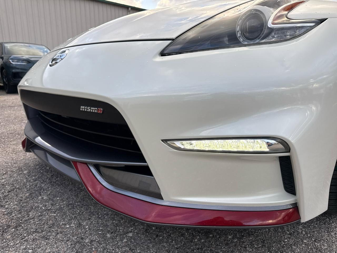 Used 2017 Nissan 370Z NISMO image 47
