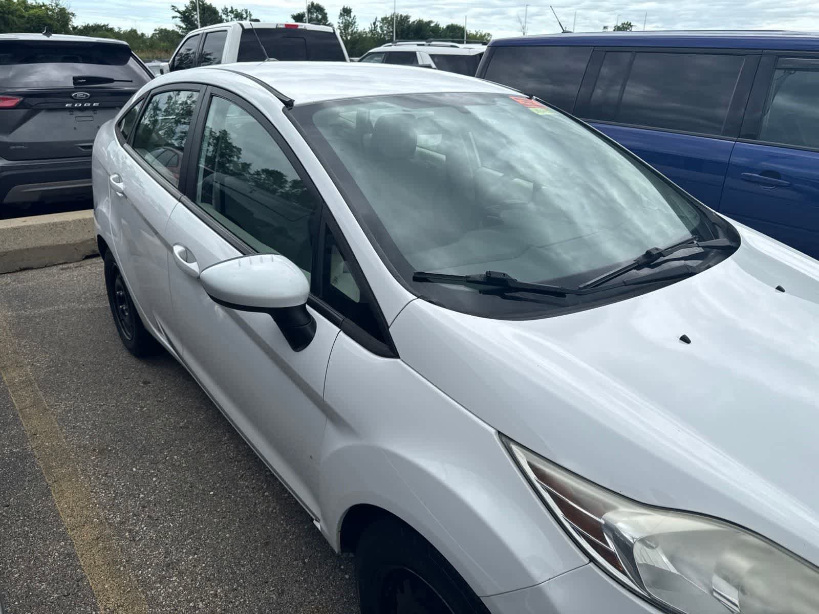 Used 2013 Ford Fiesta S FWD image 23