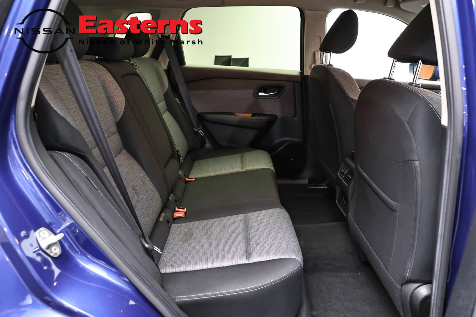 Used 2023 Nissan Rogue SV AWD/4WD image 23