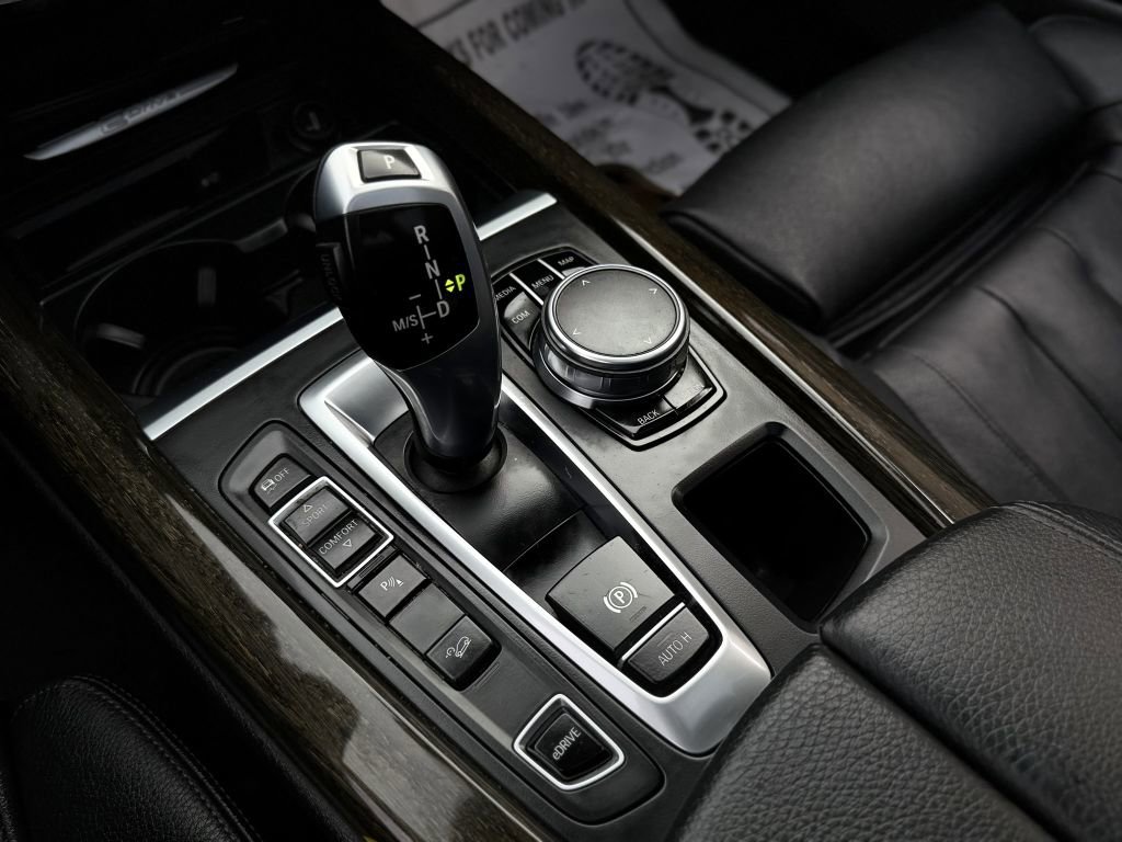 Used 2017 BMW X5 xDrive40e image 30