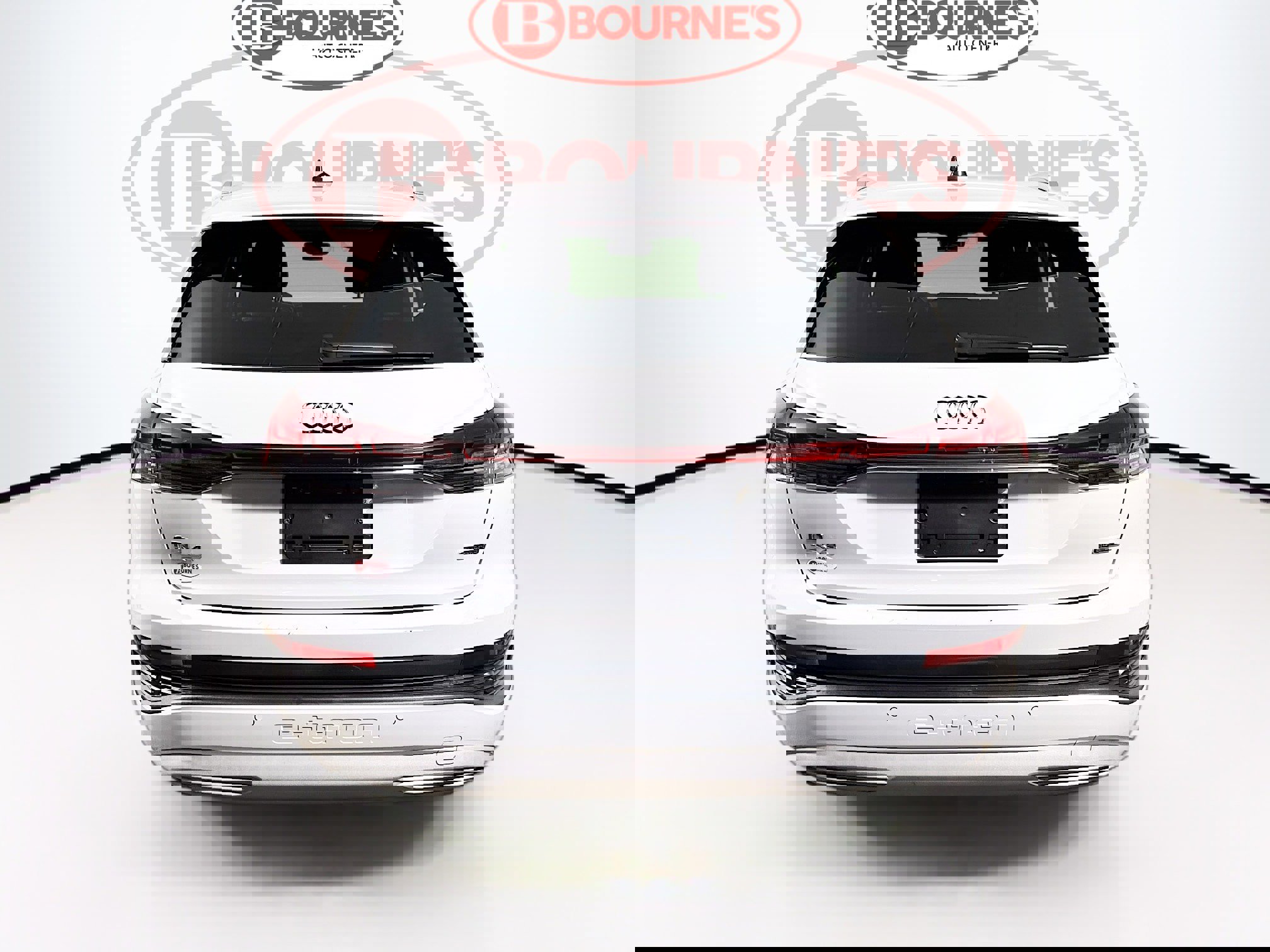 Used 2022 Audi Q4 e-tron Premium w/ Convenience Package image 9