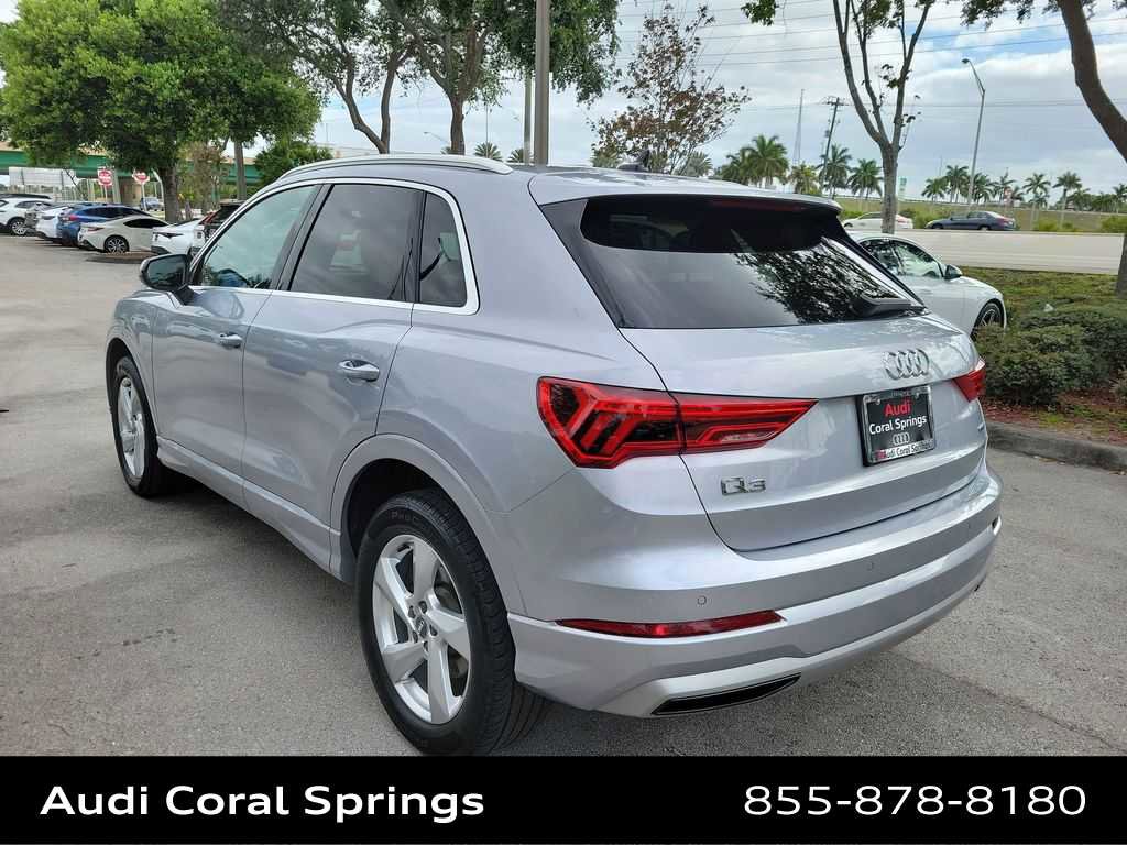 Certified 2020 Audi Q3 2.0T Premium Plus w/ Premium Plus Package AWD/4WD image 12