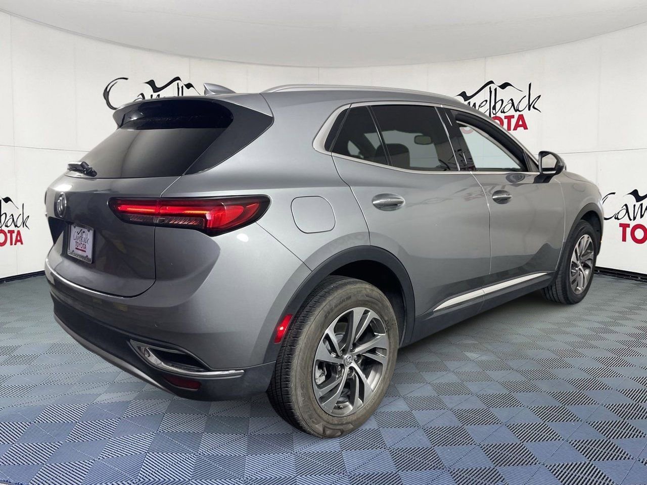 Used 2023 Buick Envision Essence image 7