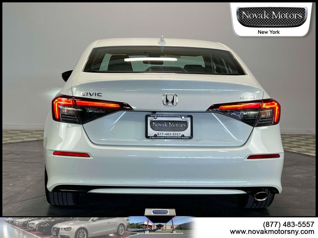 Used 2025 Honda Civic Sport image 7