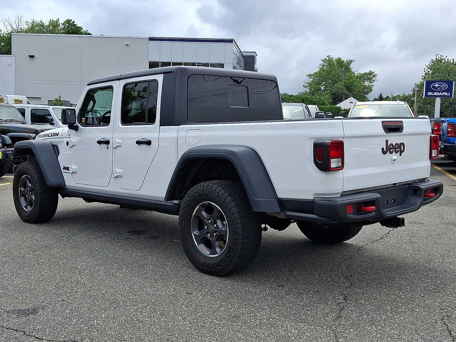 Certified 2023 Jeep Gladiator Rubicon w/ Cold Weather Group AWD/4WD image 4